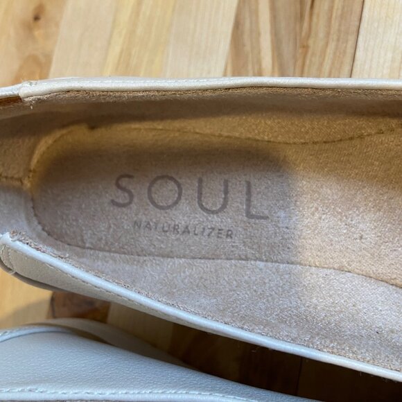Womens Soul Naturalizer Slip-On Flats ecru Beige Comfort Shoes Size 5 vegan leat - Picture 6 of 16